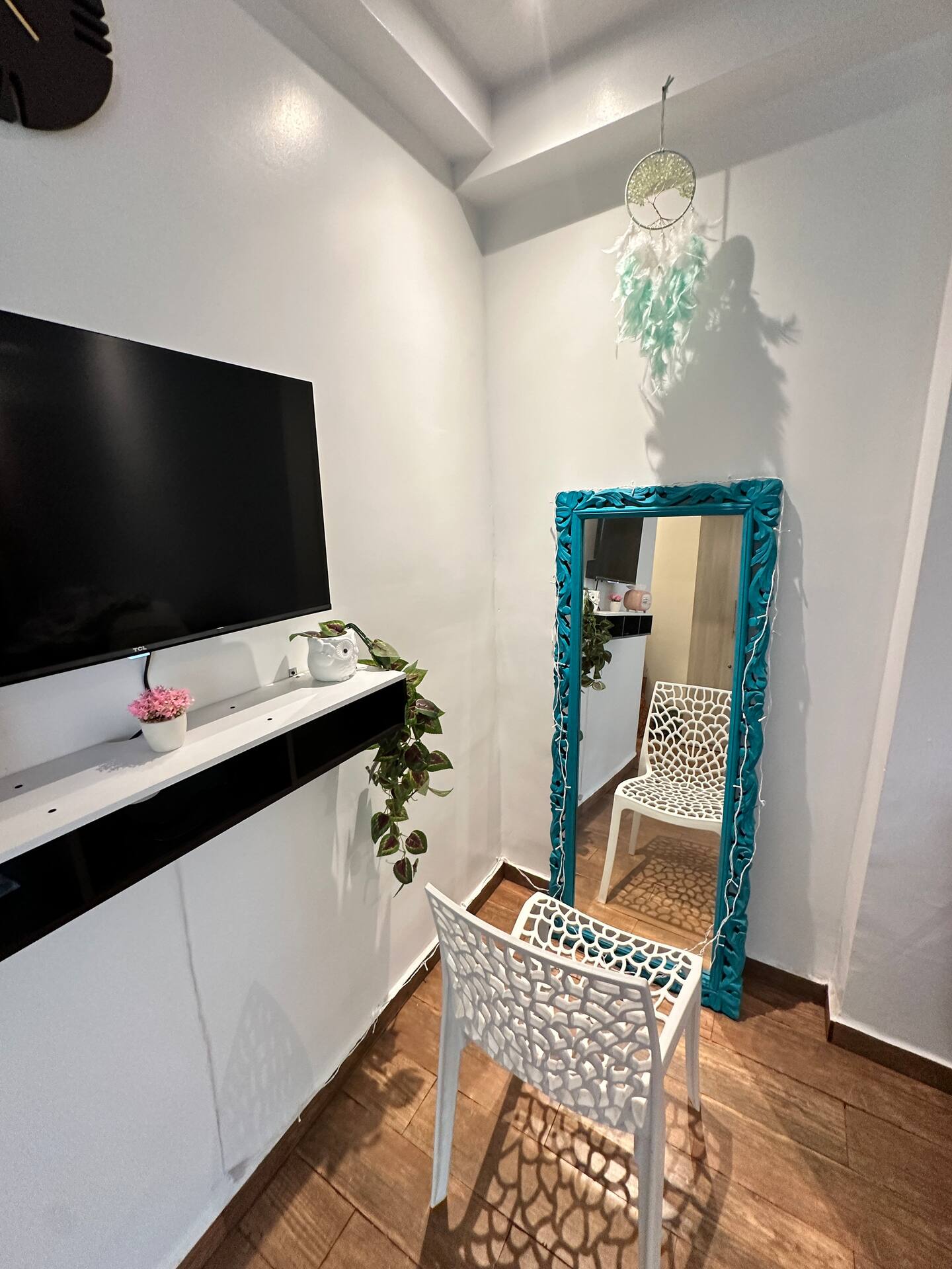 Bedroom seating